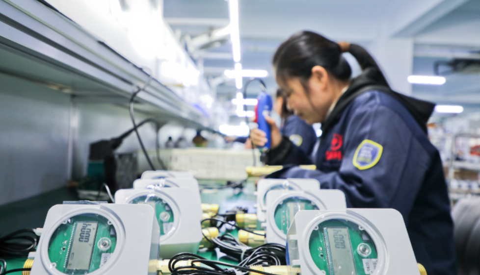 图片新闻丨临沂沂河新区：赶订单 忙冲刺