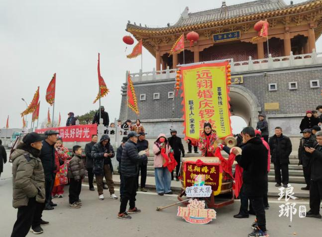 临沂：沂河岸畔民俗热 马头古镇年味长