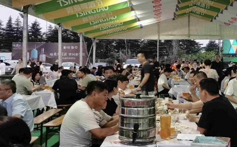 啤酒+美食+音乐点亮沂蒙夜经济 2026第八届临沂融媒青岛啤酒节火热开启